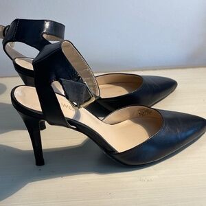 Women's Nine West Black Wrap Around The Ankle High Heels- Size 7 1/2